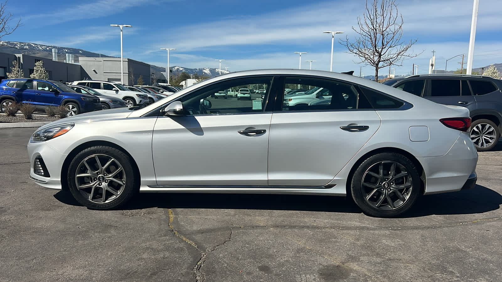 Thumbnail: 2019 Hyundai Sonata - 8