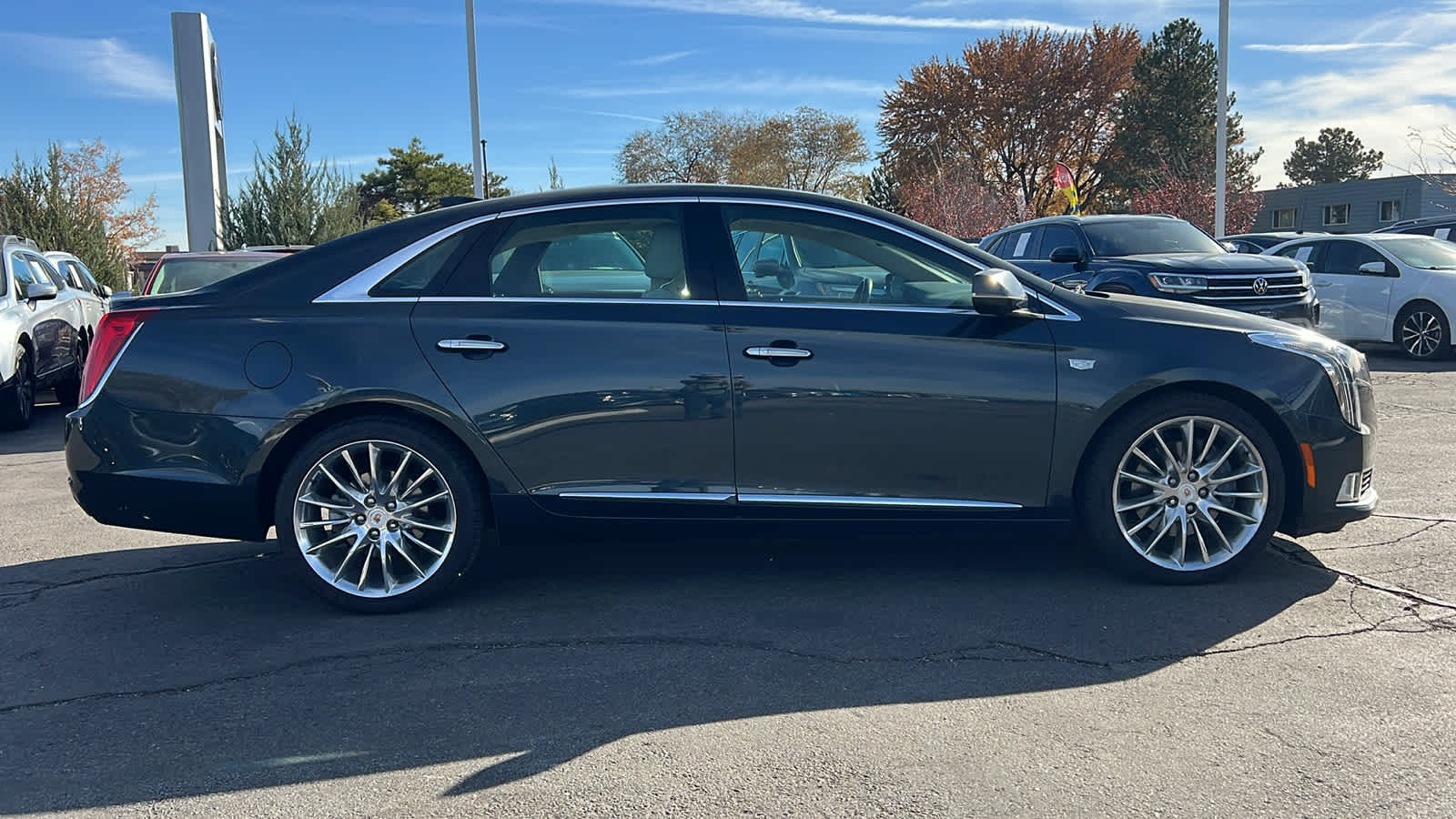 2018 Cadillac XTS Premium Luxury photo 4