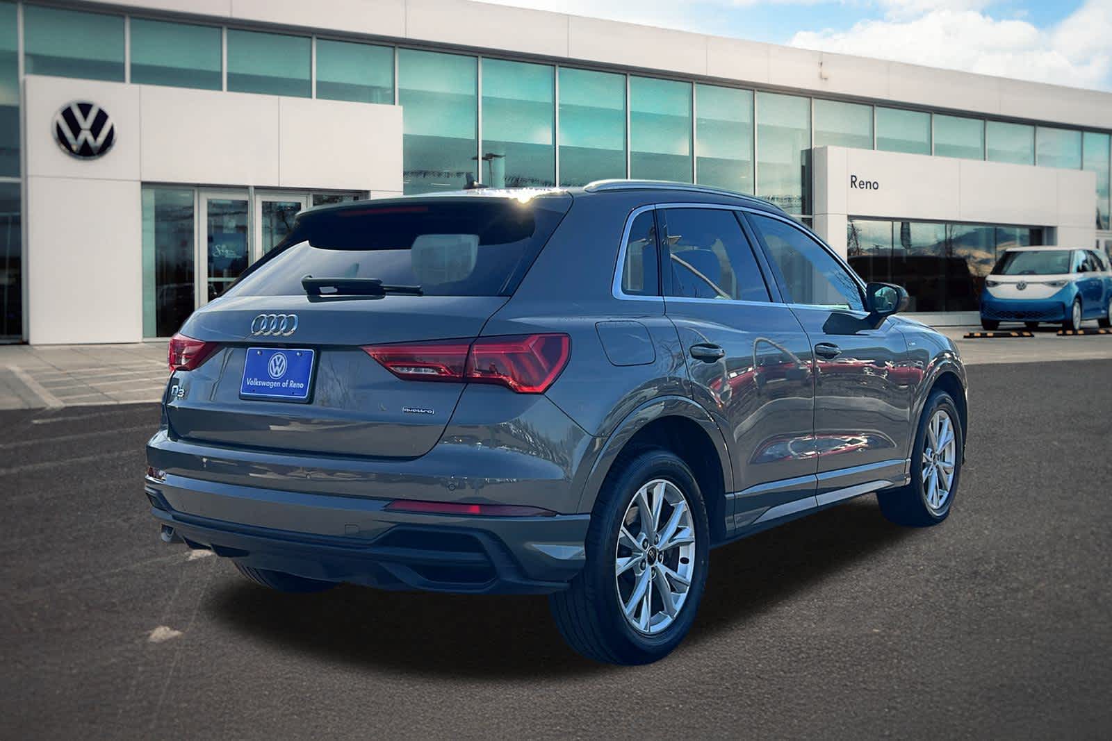Thumbnail: 2023 Audi Q3 - 5