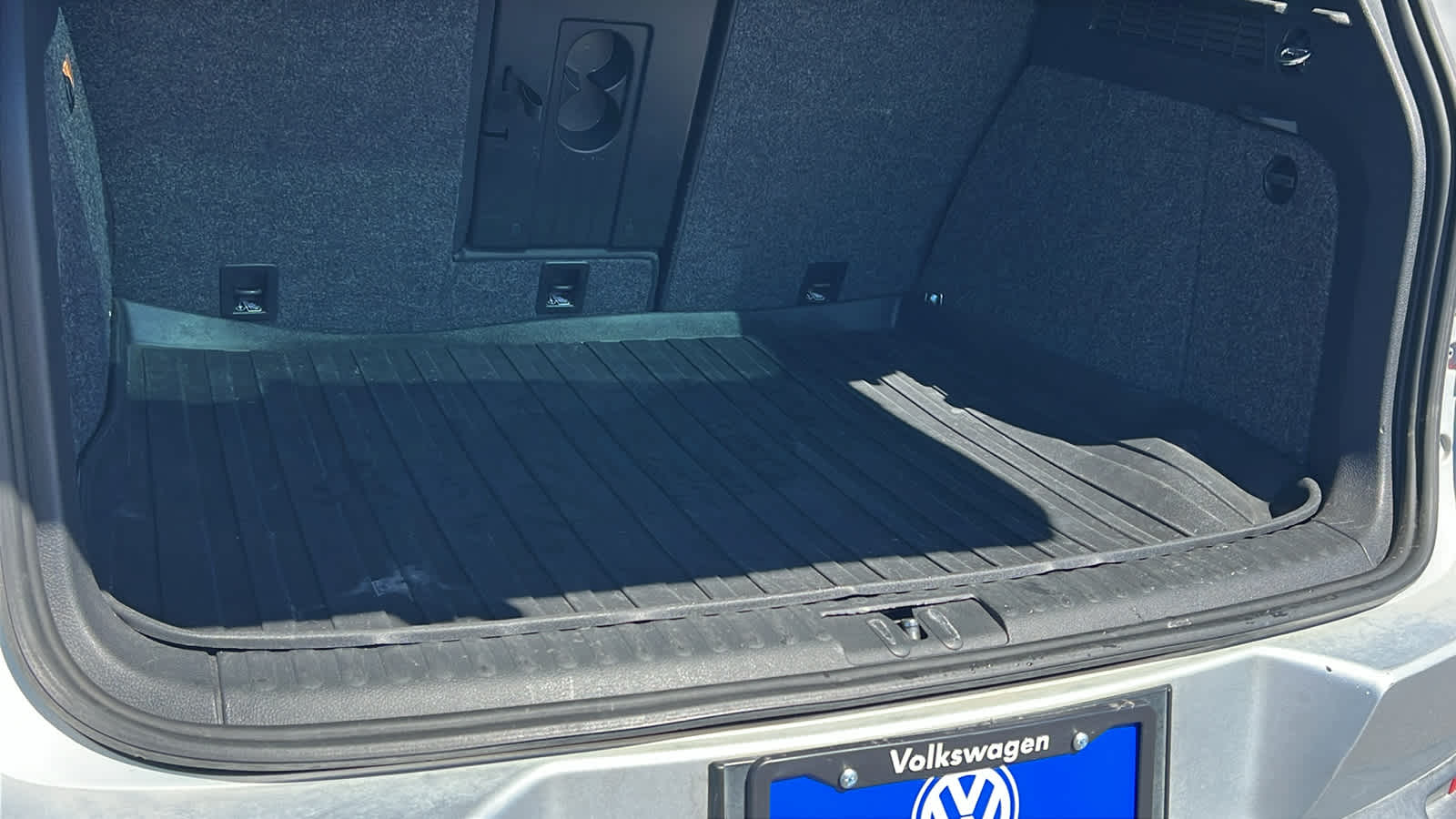 Thumbnail: 2013 Volkswagen Tiguan - 26