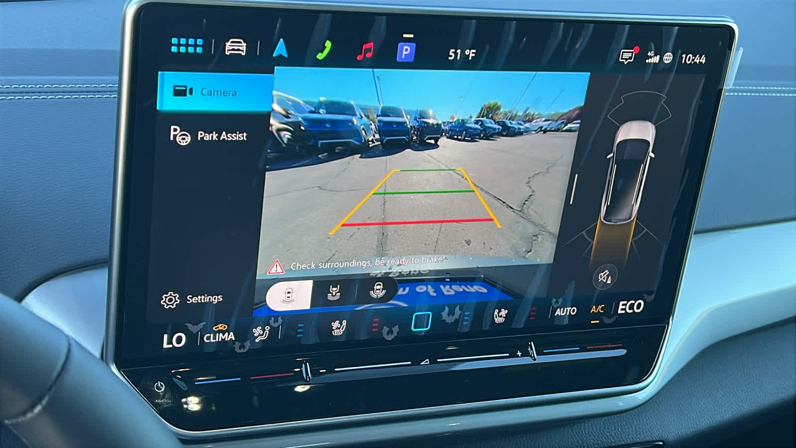 Thumbnail: 2025 Volkswagen ID.4 - 16