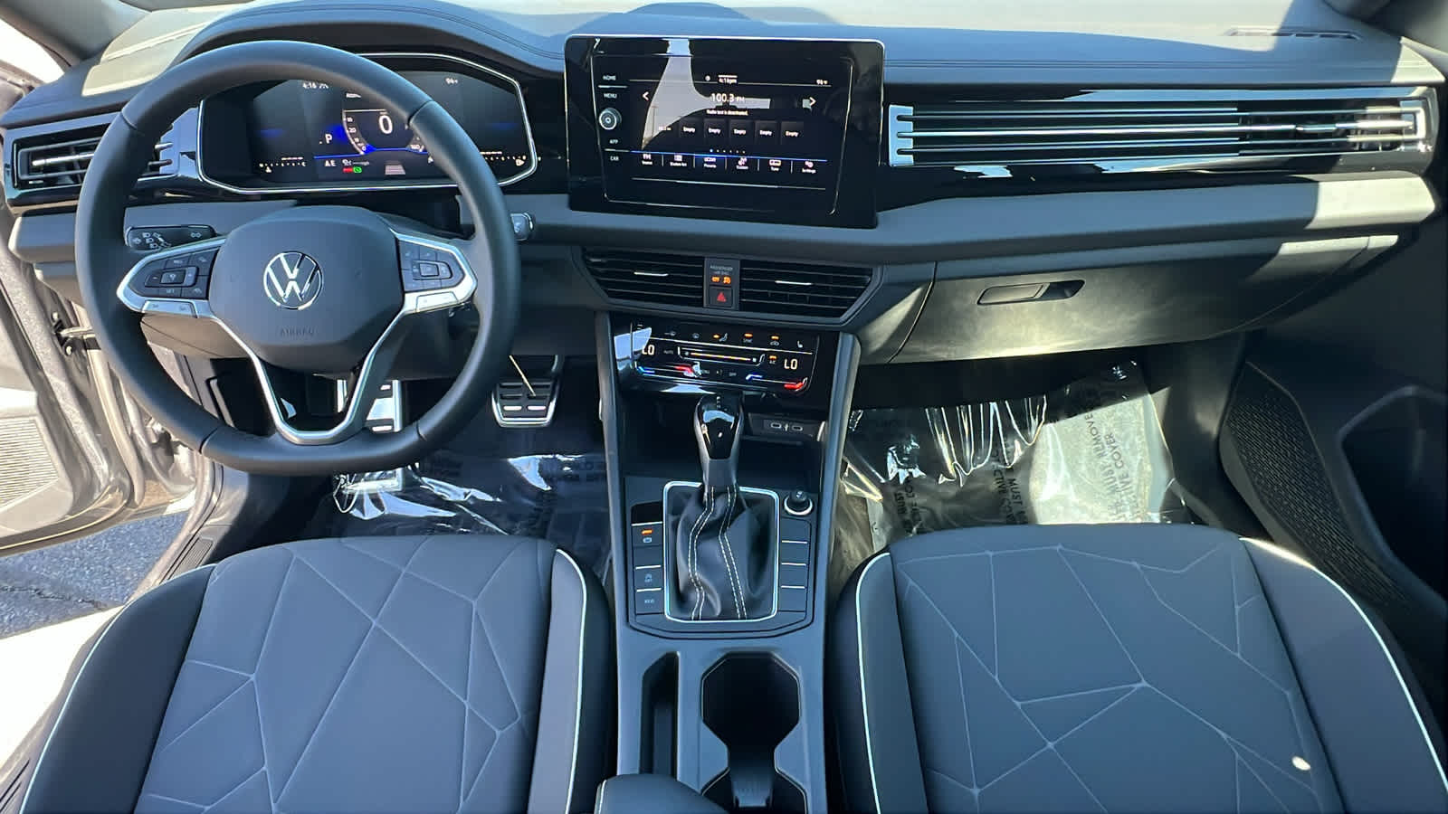 Thumbnail: 2025 Volkswagen Jetta - 26