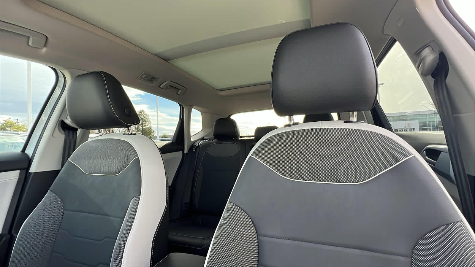 Thumbnail: 2026 Volkswagen Taos - 11