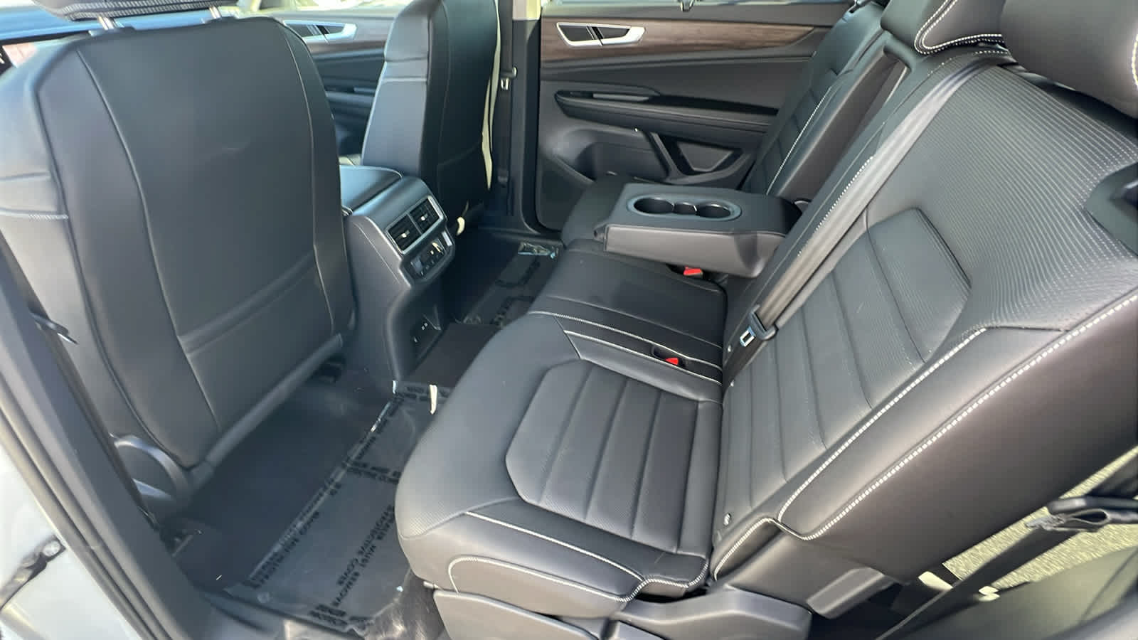 Thumbnail: 2026 Volkswagen Atlas - 24