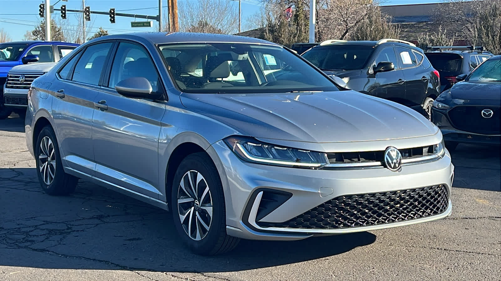 Thumbnail: 2025 Volkswagen Jetta - 3