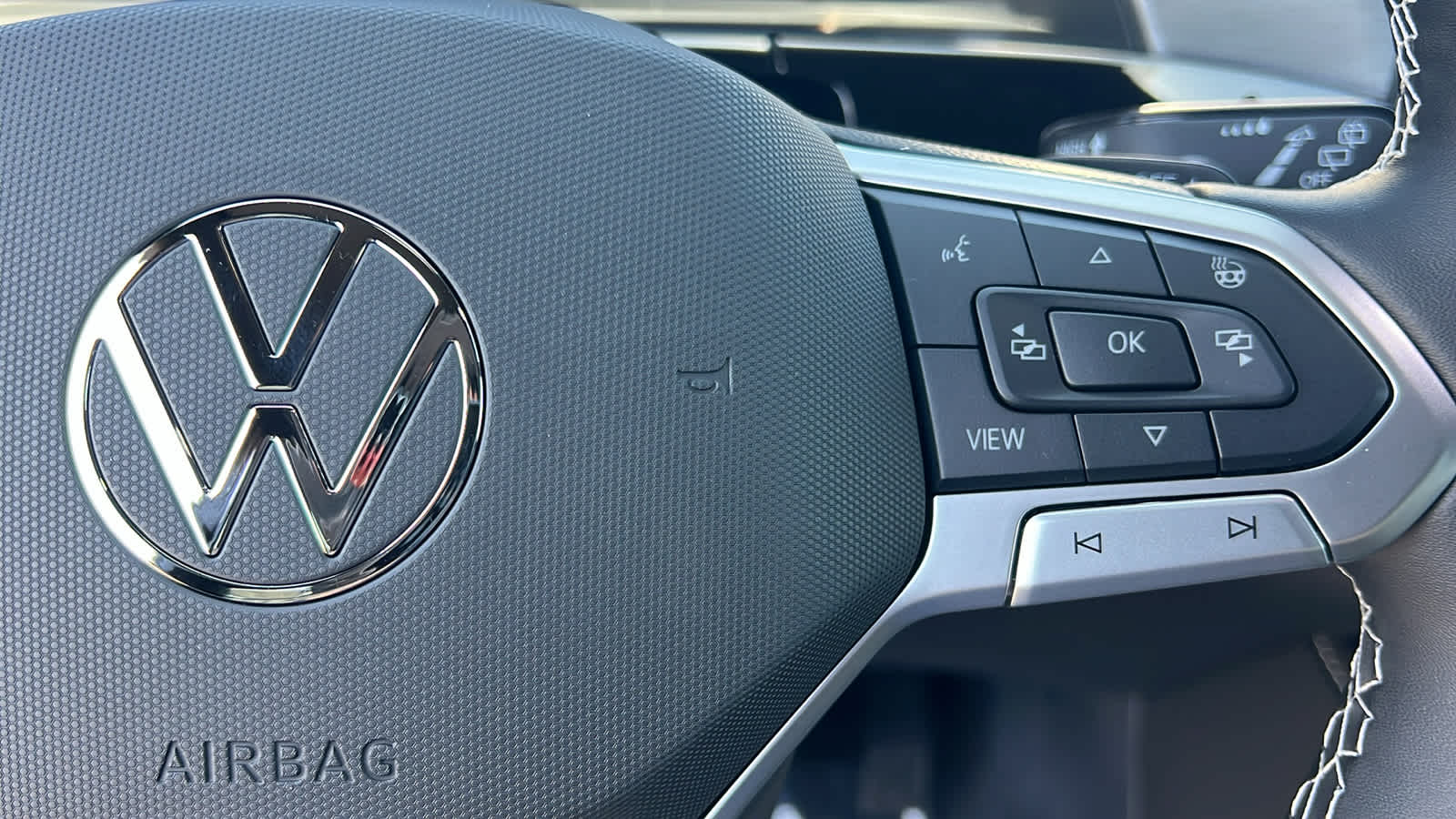 Thumbnail: 2025 Volkswagen Atlas - 20