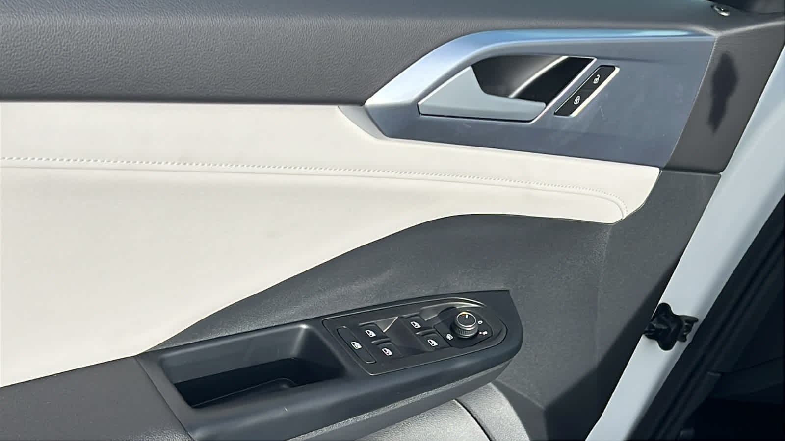 Thumbnail: 2026 Volkswagen Taos - 22