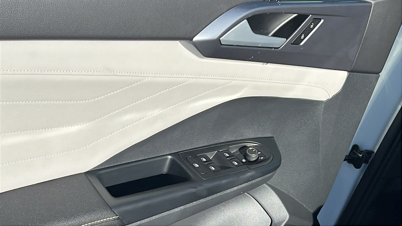 Thumbnail: 2026 Volkswagen Taos - 22