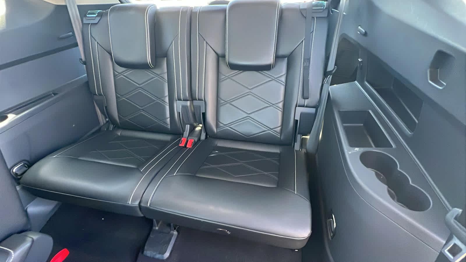 Thumbnail: 2024 Volkswagen Atlas - 31