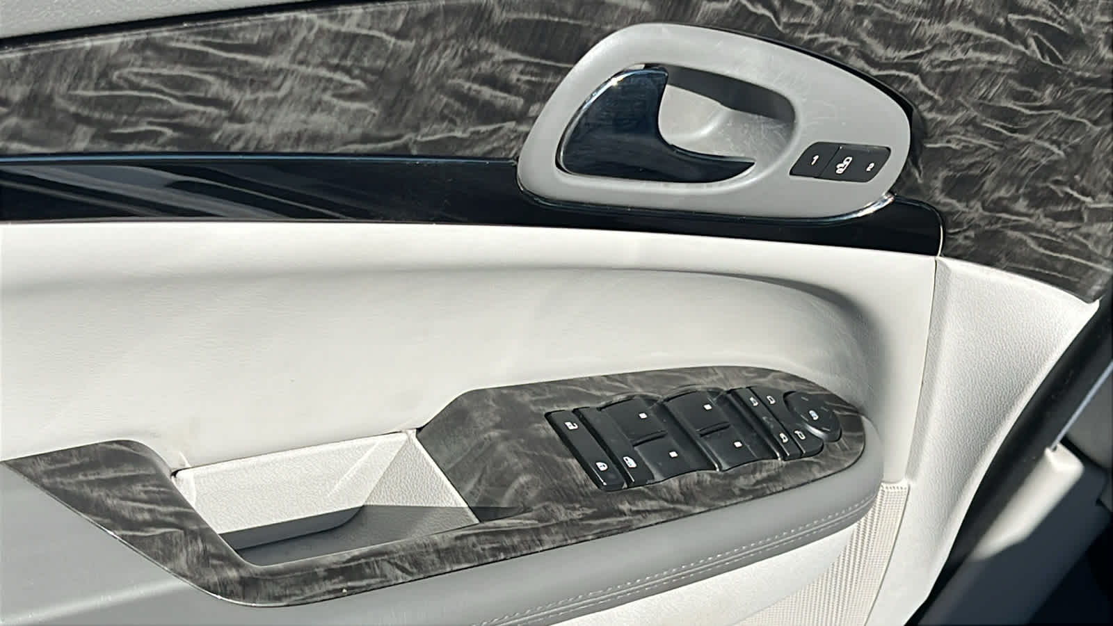 Thumbnail: 2014 Buick Enclave - 22