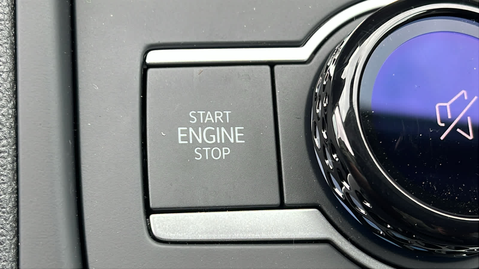 Thumbnail: 2025 Volkswagen Tiguan - 17