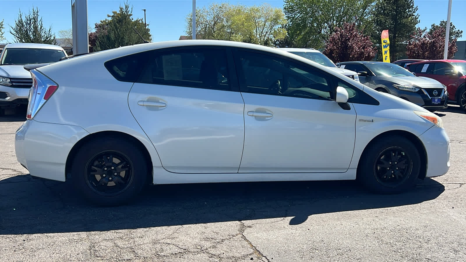 Thumbnail: 2015 Toyota Prius - 4
