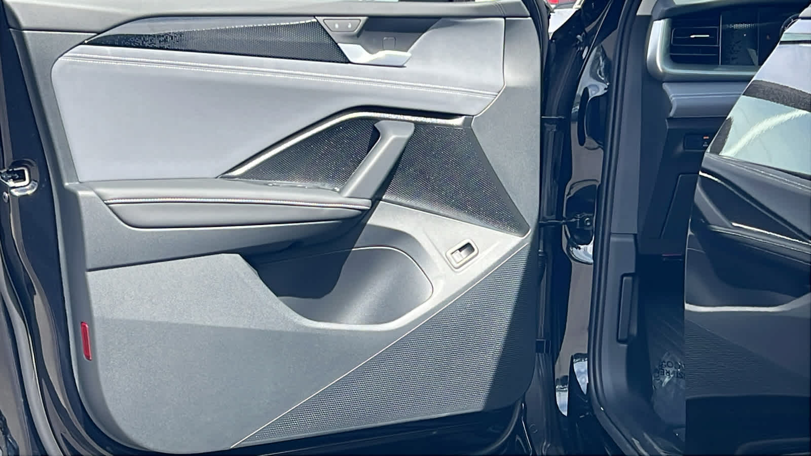 Thumbnail: 2026 Volkswagen Tiguan - 23
