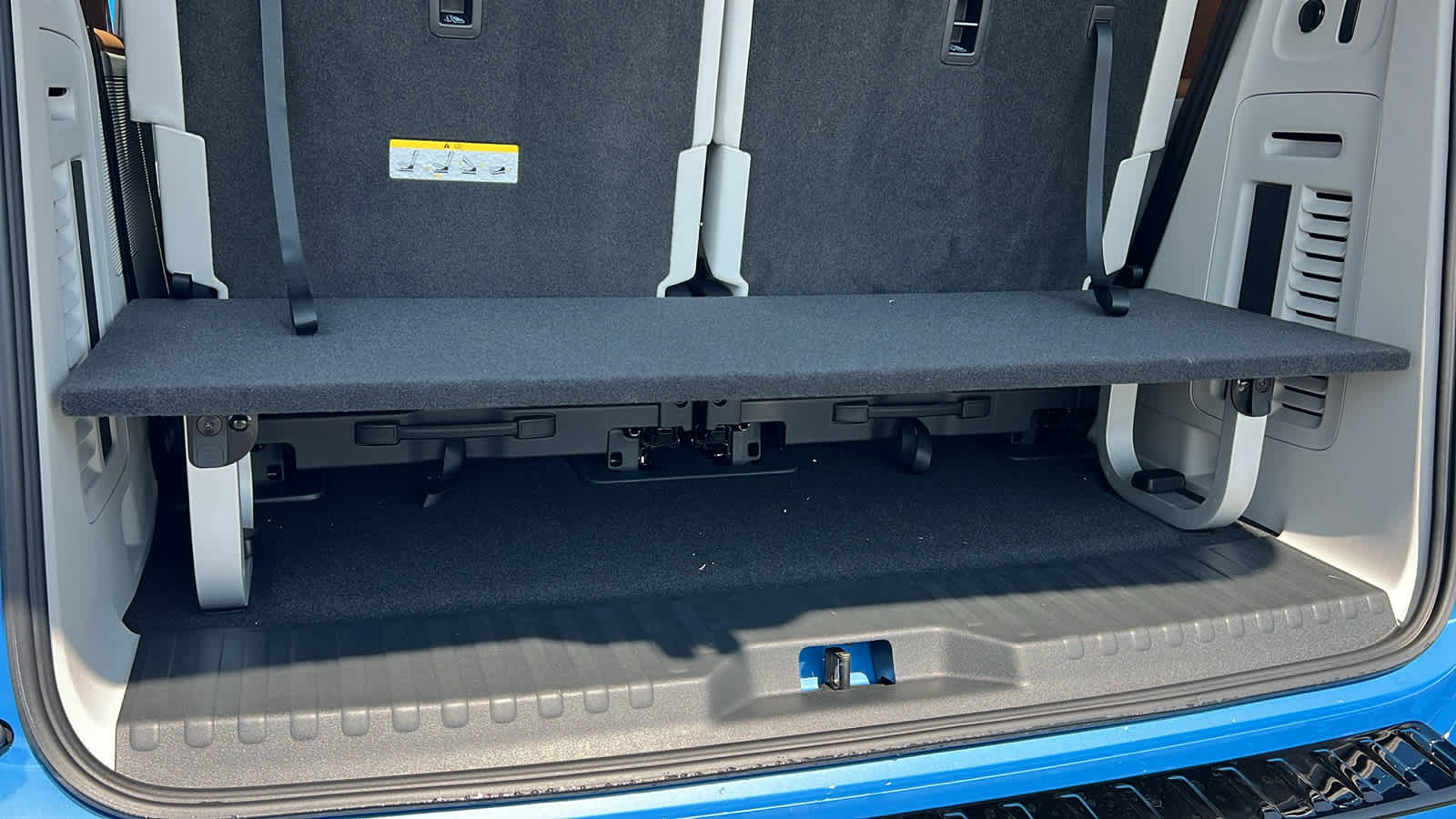 Thumbnail: 2025 Volkswagen ID.Buzz - 27