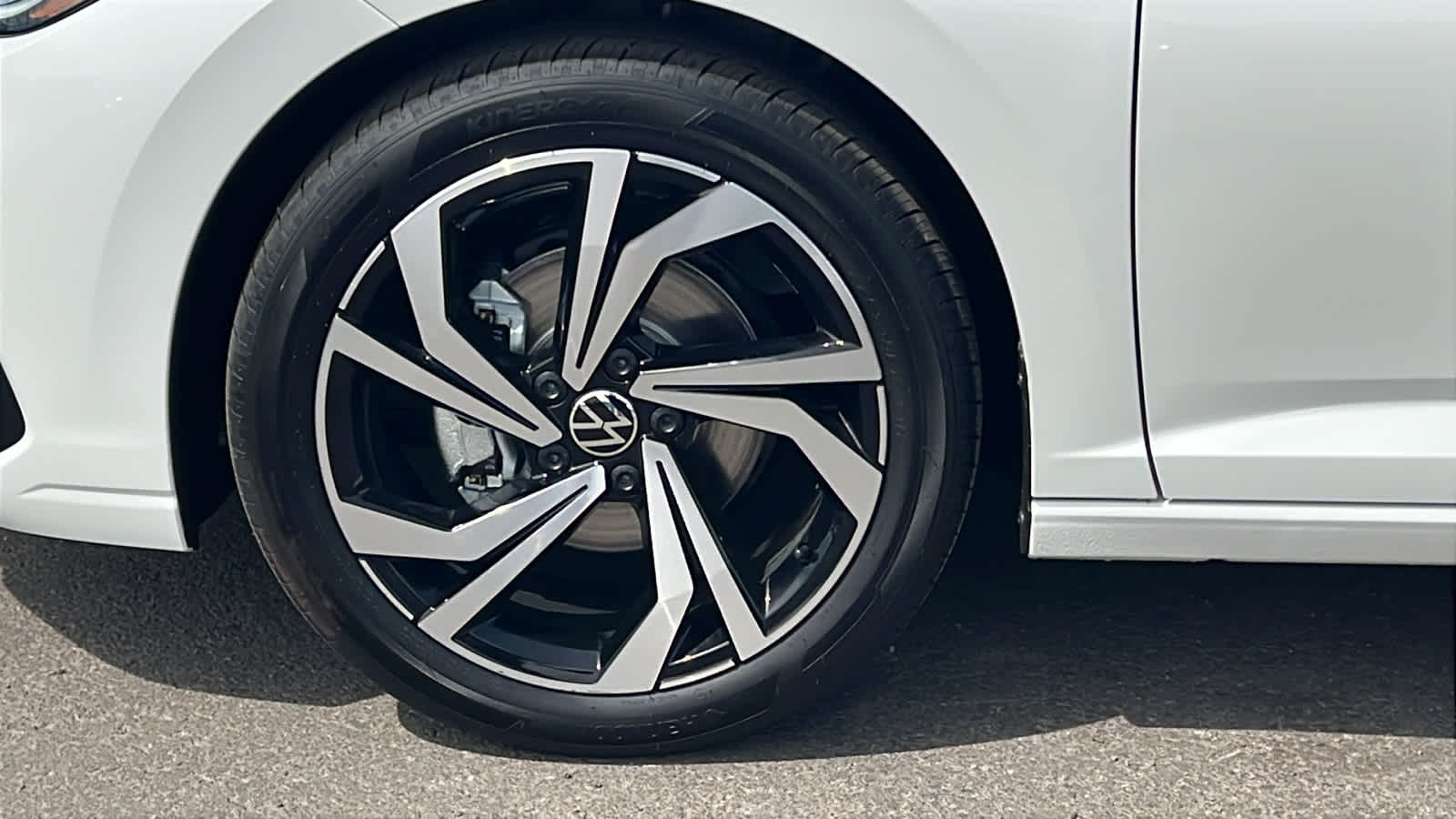 Thumbnail: 2026 Volkswagen Jetta - 9