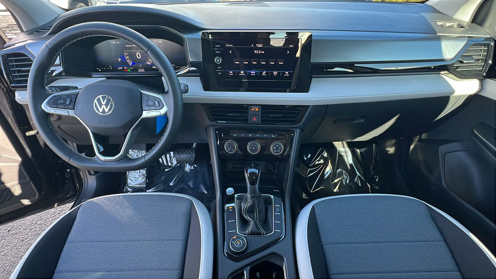 Thumbnail: 2026 Volkswagen Taos - 26