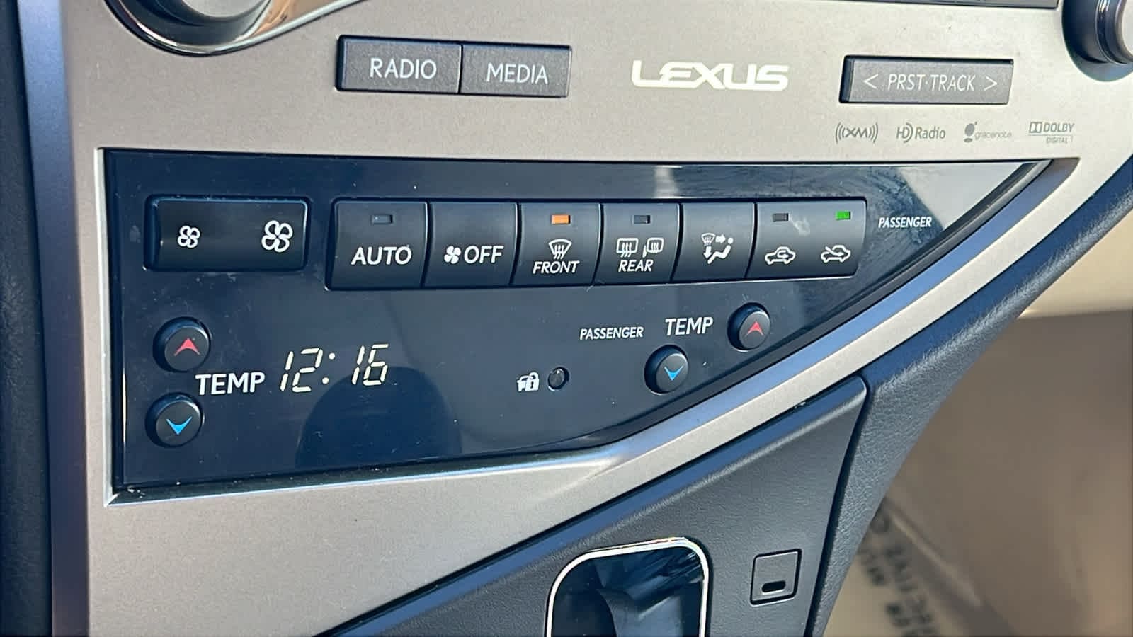 Thumbnail: 2015 Lexus RX - 14