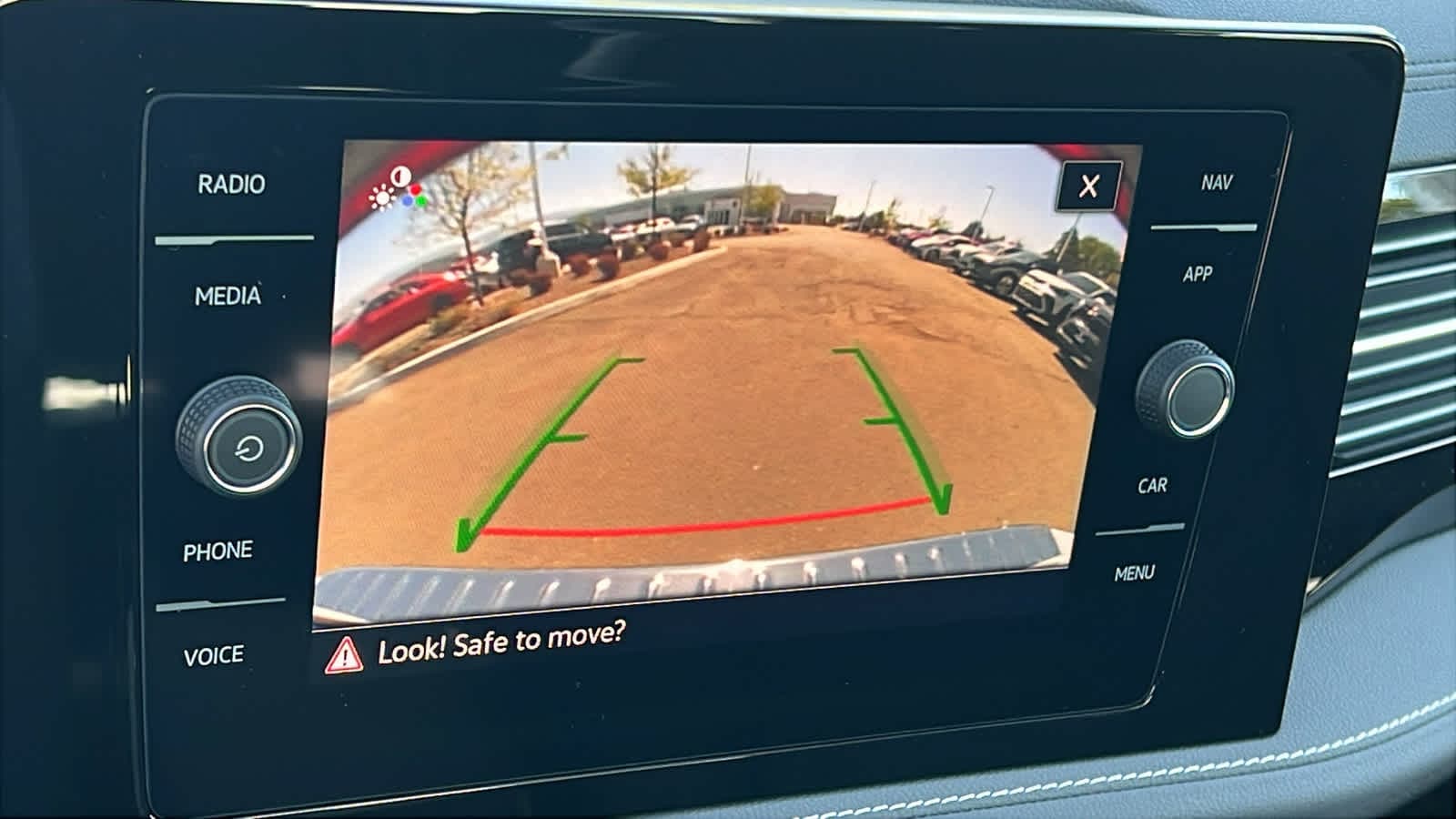 Thumbnail: 2025 Volkswagen Jetta - 16