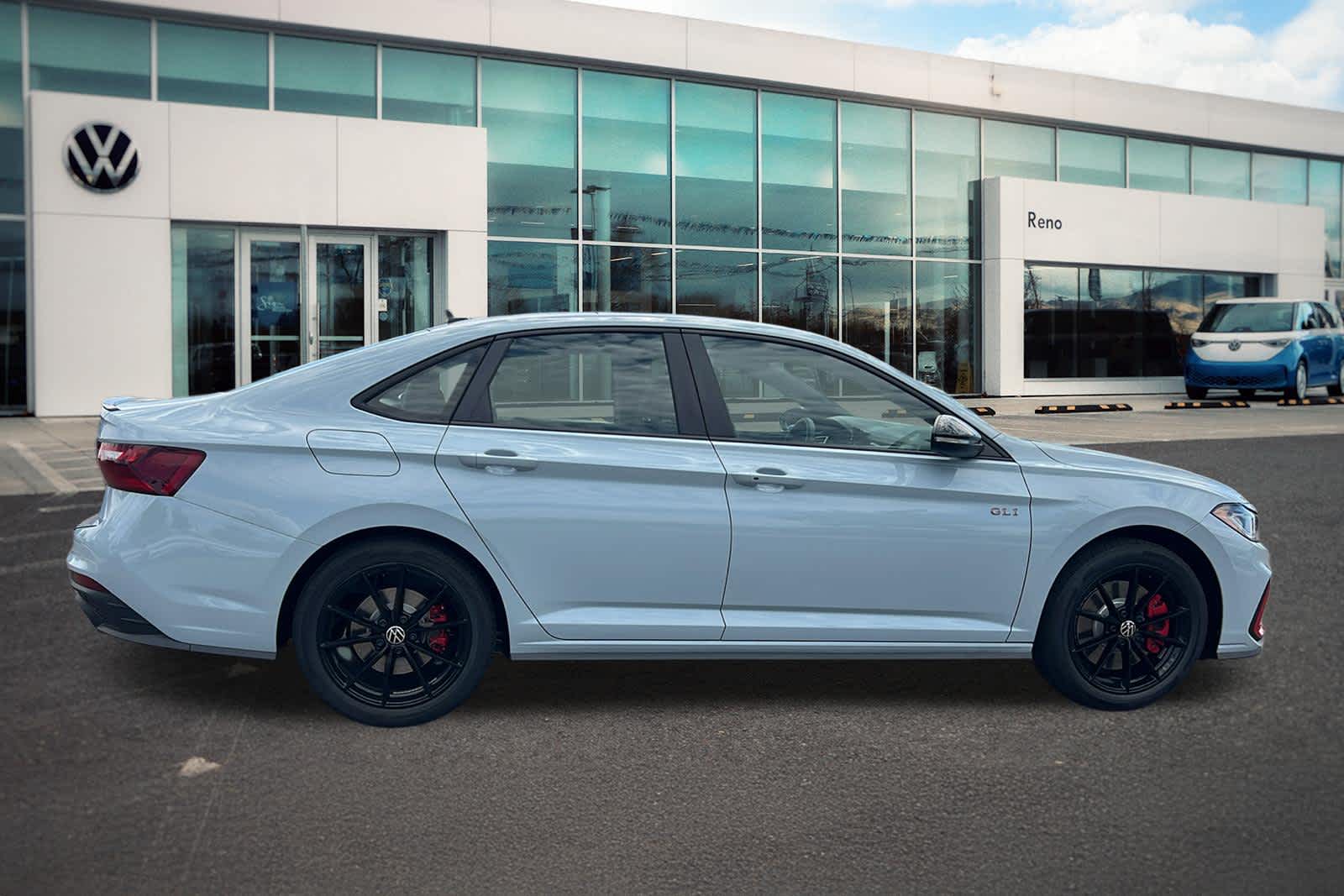 Thumbnail: 2026 Volkswagen Jetta - 4