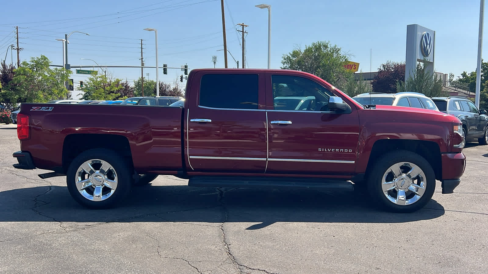 Thumbnail: 2017 Chevrolet Silverado 1500 - 4