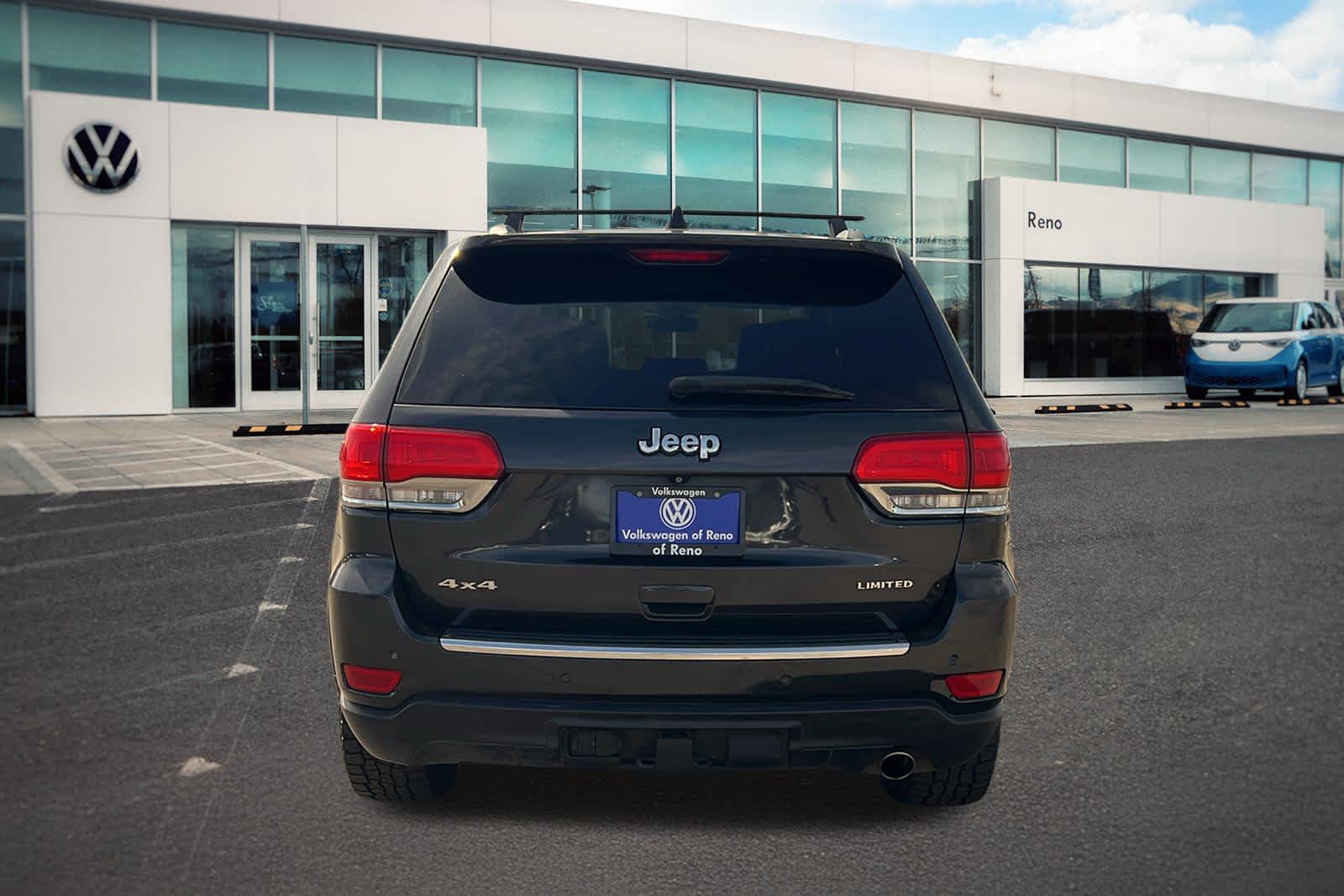 Thumbnail: 2015 Jeep Grand Cherokee - 6
