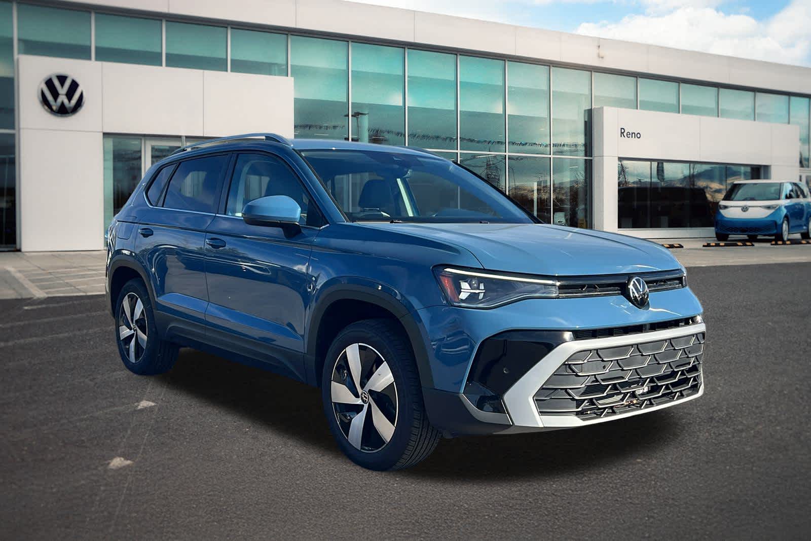 Thumbnail: 2025 Volkswagen Taos - 3