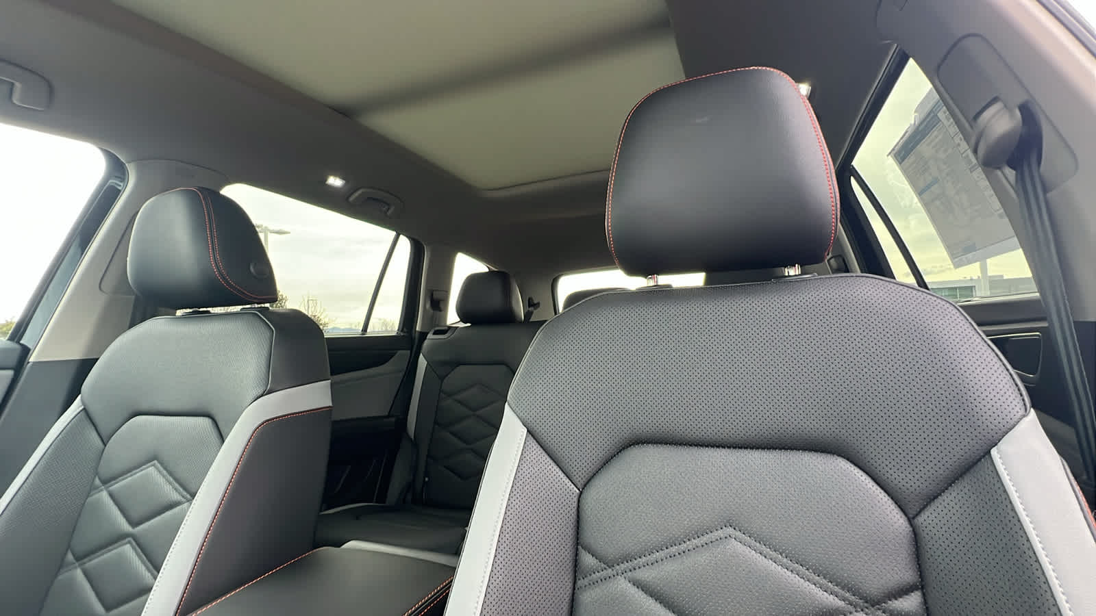 Thumbnail: 2026 Volkswagen Atlas - 11