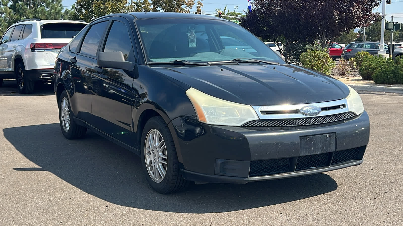 Thumbnail: 2010 Ford Focus - 3