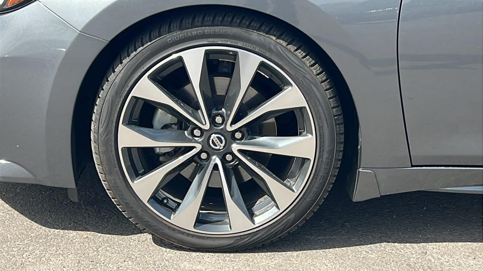 Thumbnail: 2020 Nissan Maxima - 9