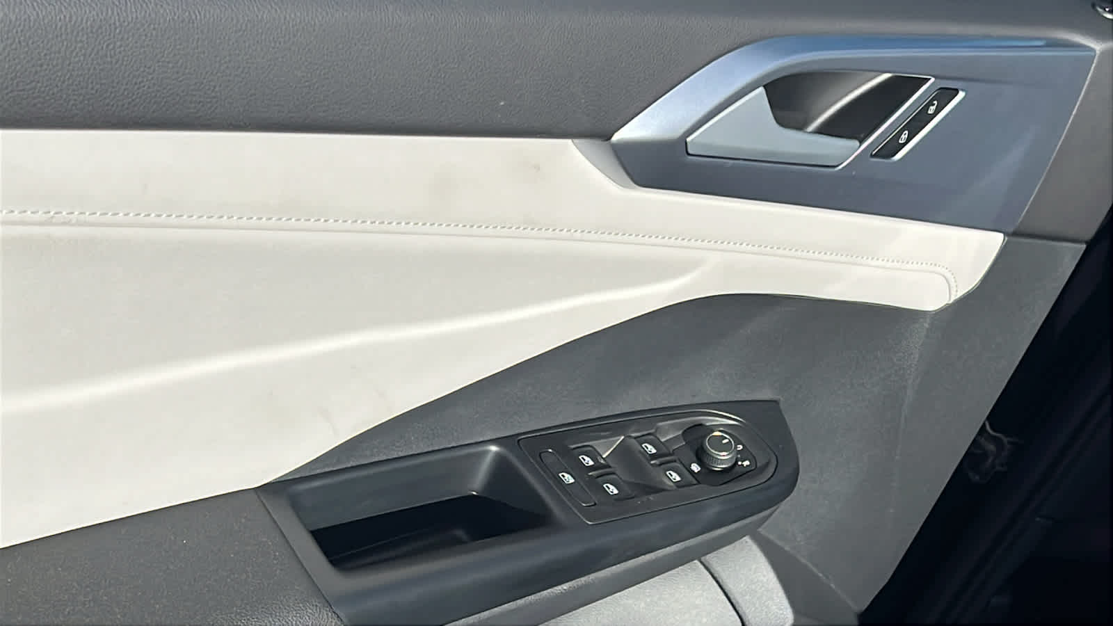 Thumbnail: 2026 Volkswagen Taos - 22