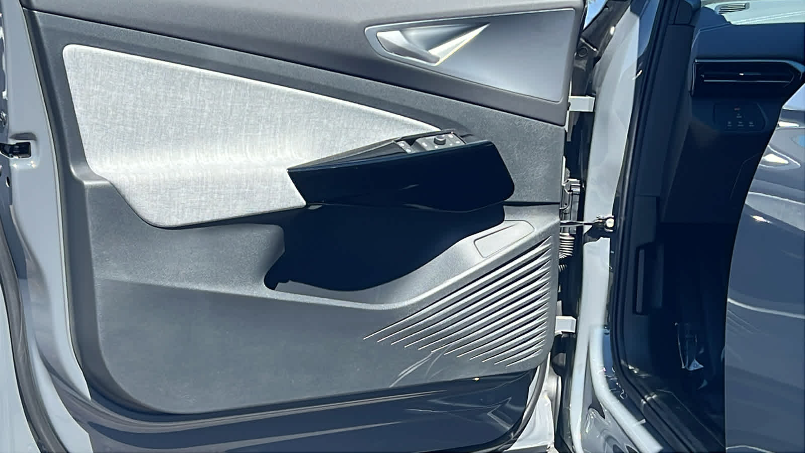 Thumbnail: 2026 Volkswagen ID.4 - 23