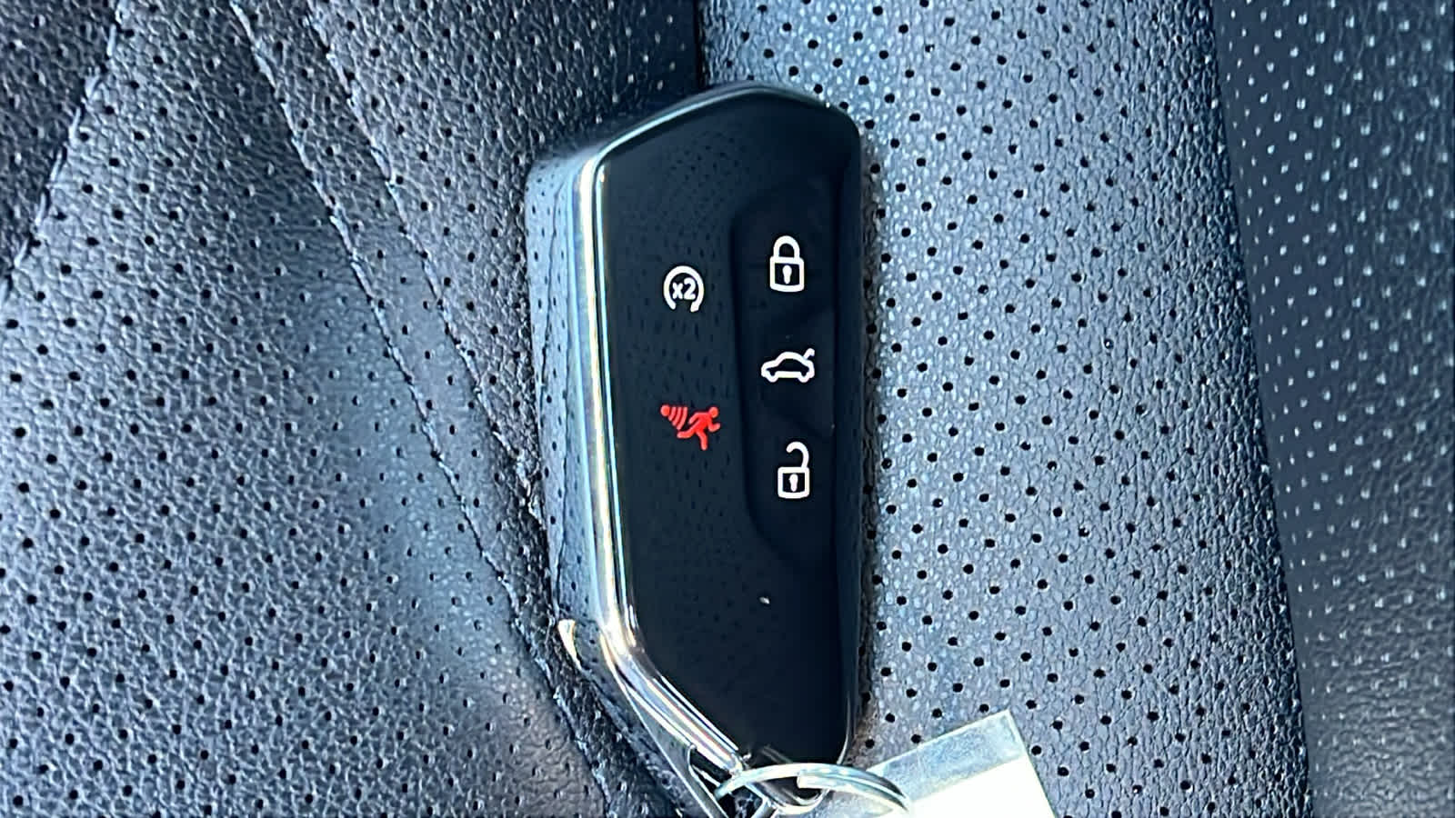 Thumbnail: 2026 Volkswagen Atlas - 28