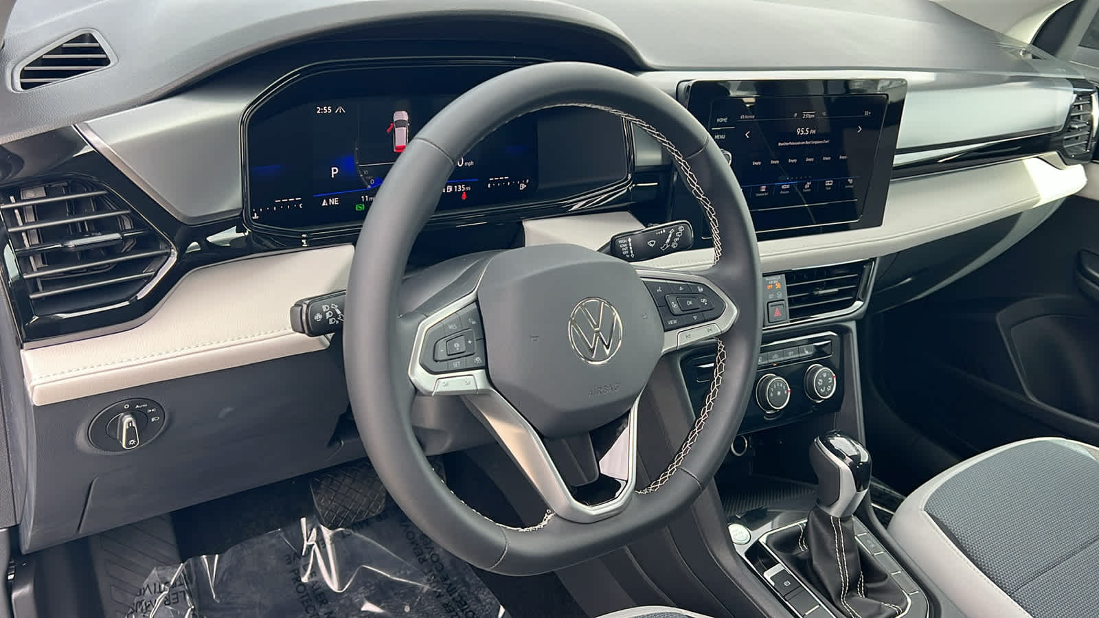 Thumbnail: 2026 Volkswagen Taos - 10