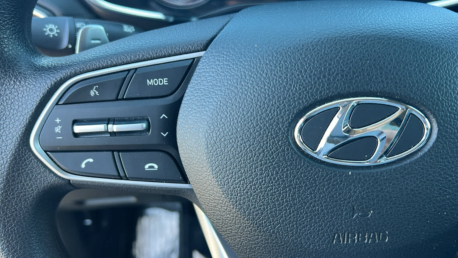 Thumbnail: 2022 Hyundai Santa Fe - 19