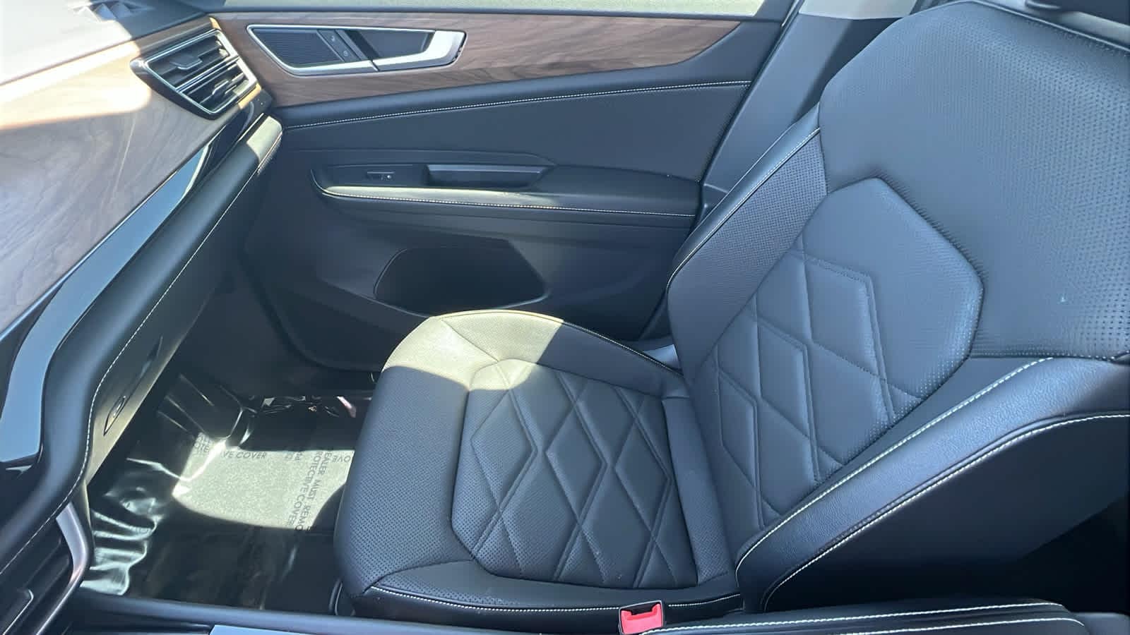 Thumbnail: 2024 Volkswagen Atlas - 12