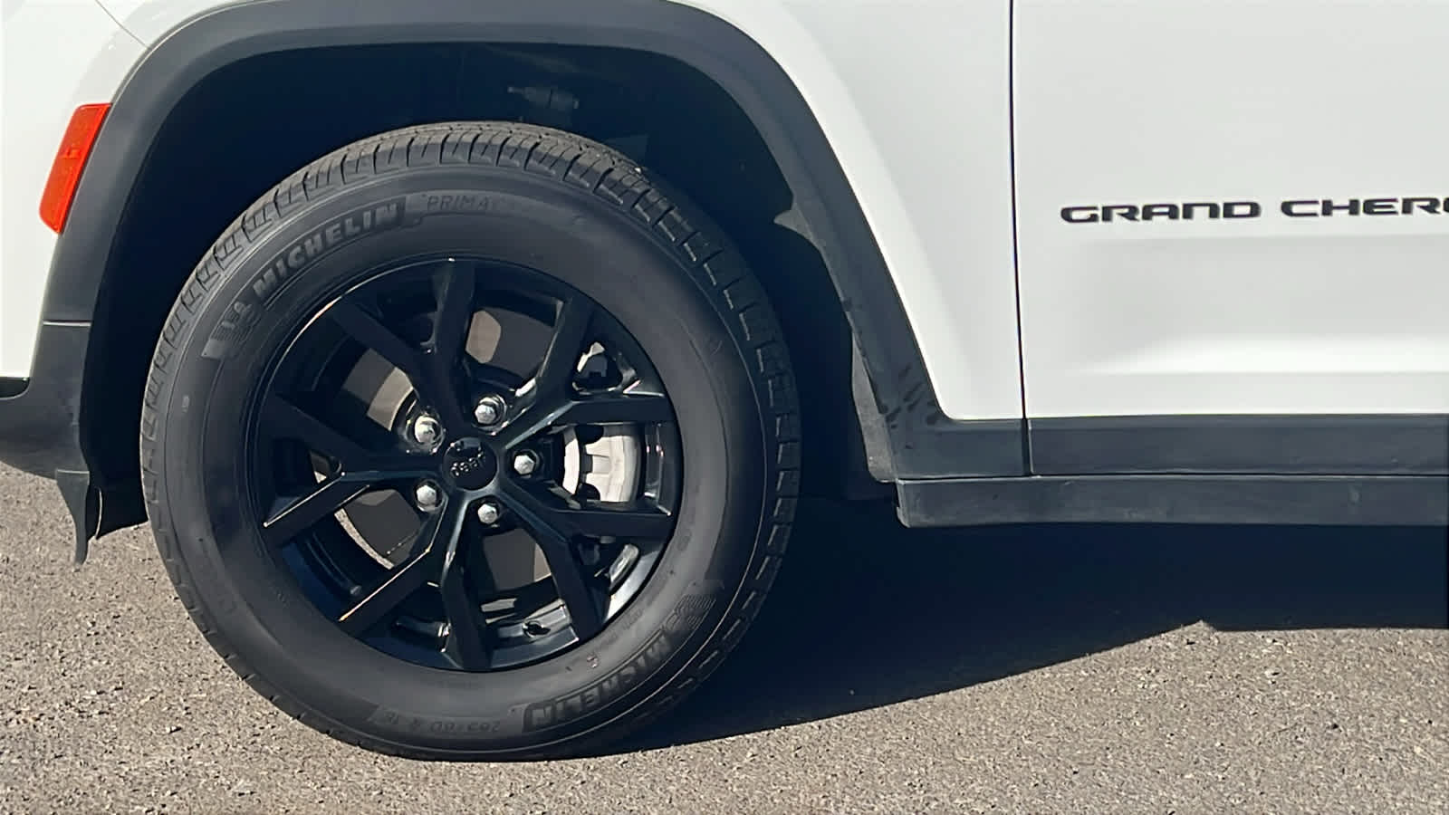 Thumbnail: 2025 Jeep Grand Cherokee L - 9