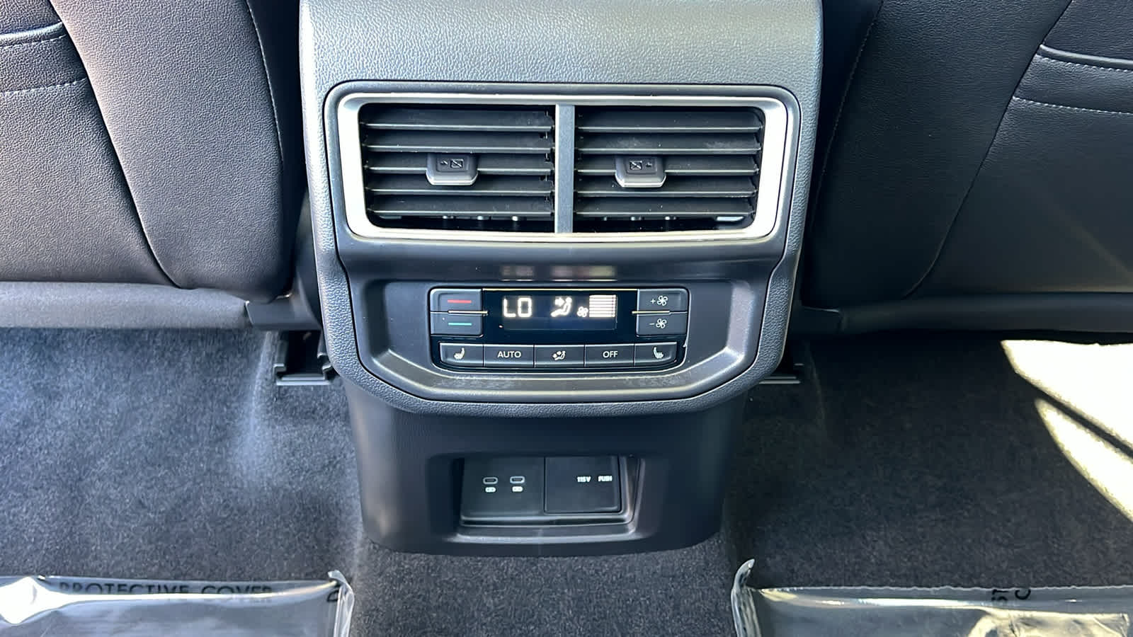 Thumbnail: 2026 Volkswagen Atlas - 25