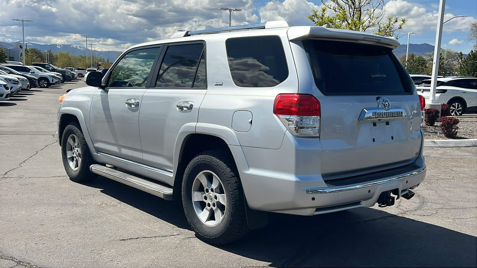 Thumbnail: 2011 Toyota 4Runner - 7
