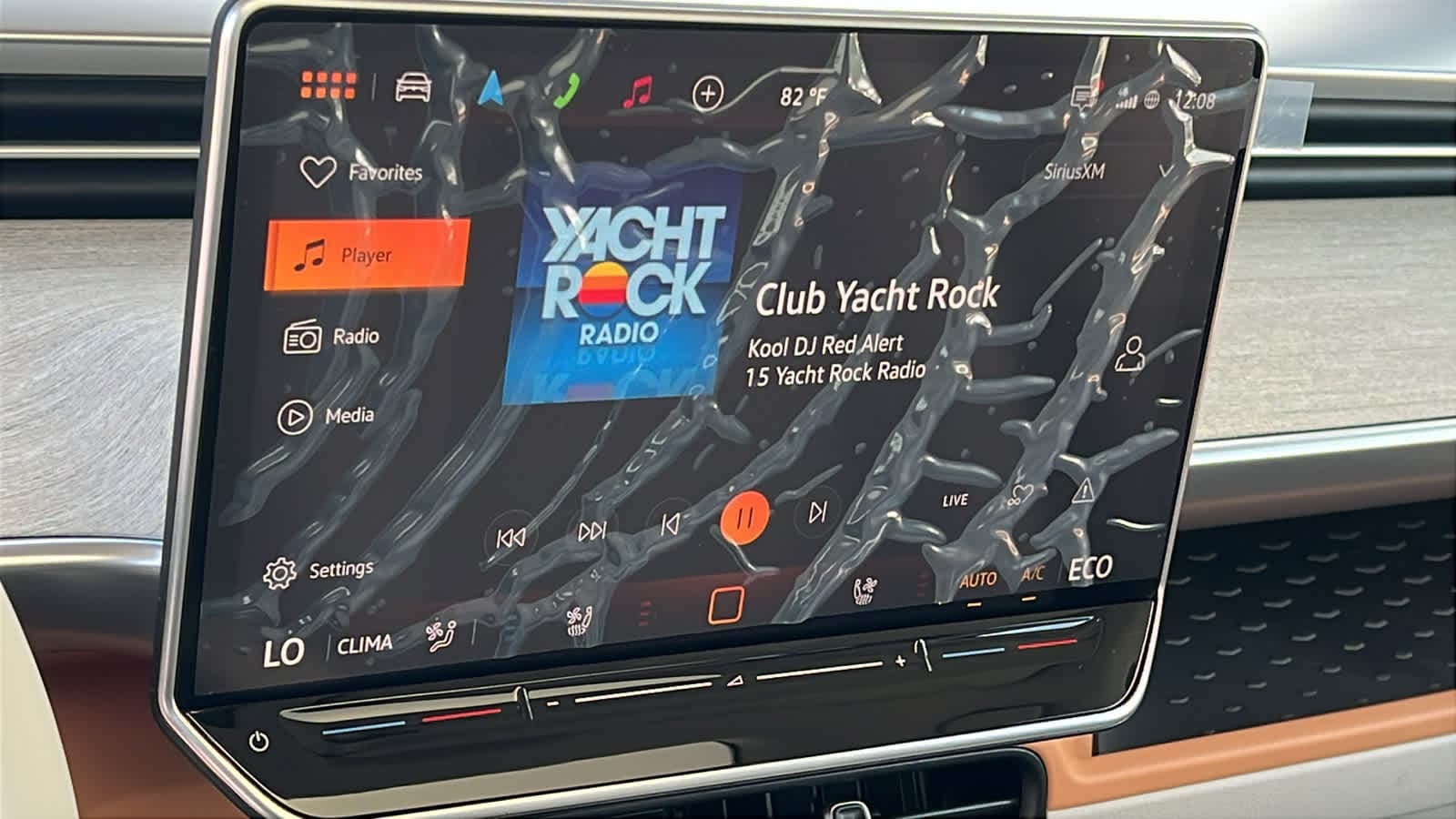 Thumbnail: 2025 Volkswagen ID.Buzz - 15