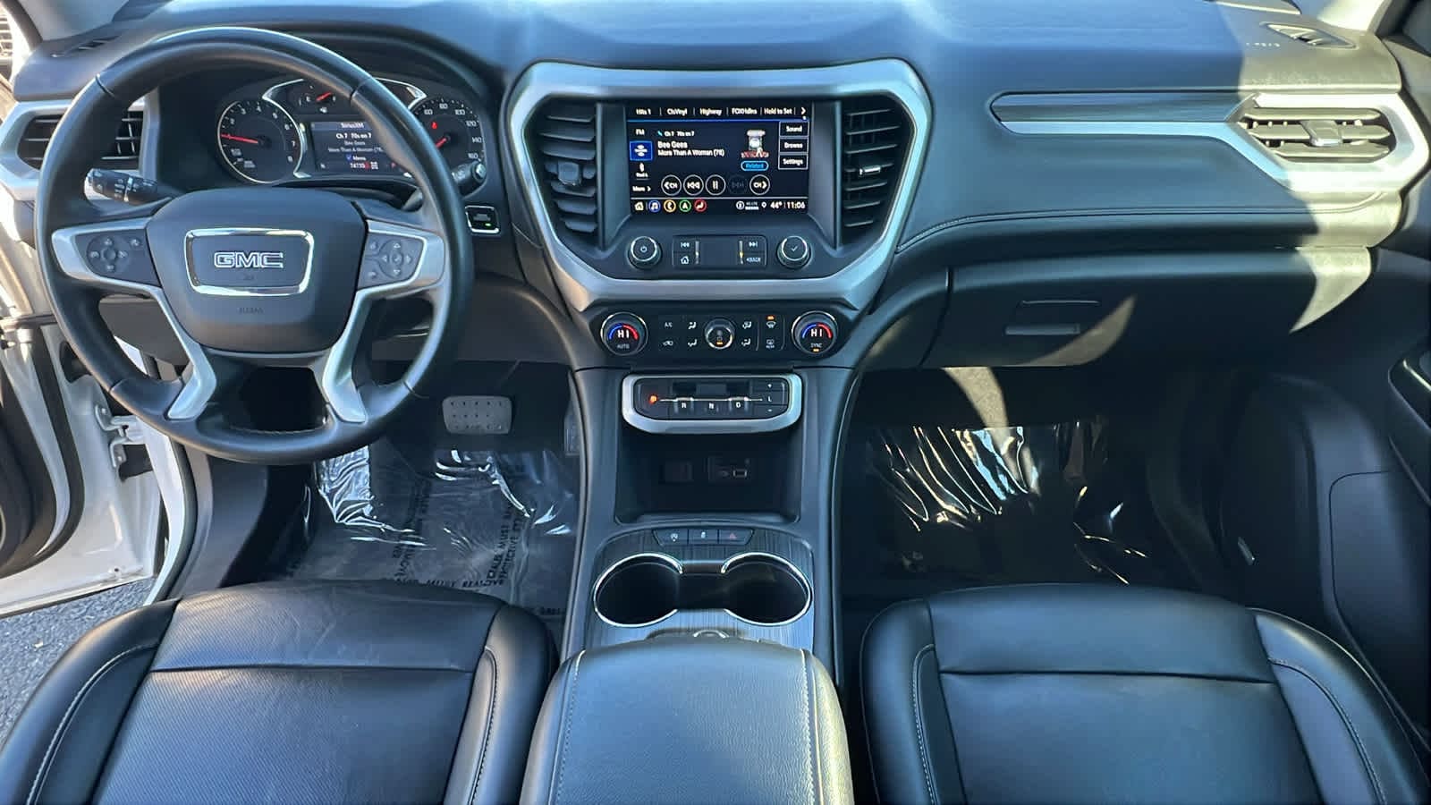 Thumbnail: 2023 GMC Acadia - 26