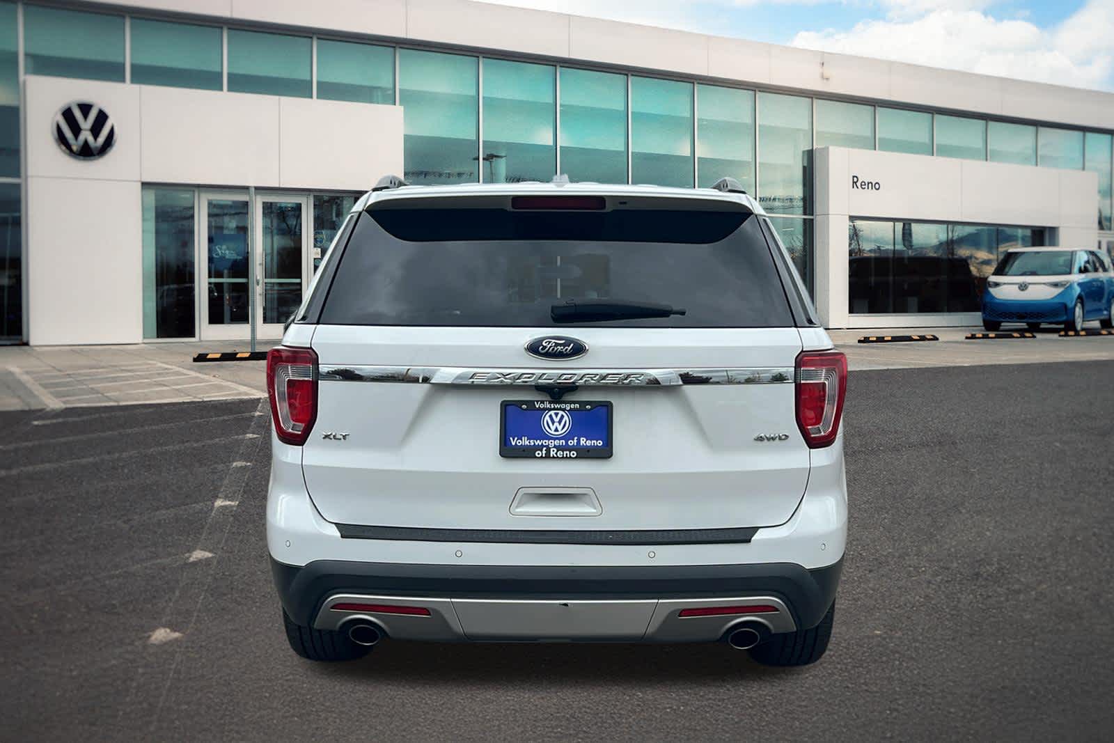 Thumbnail: 2017 Ford Explorer - 6