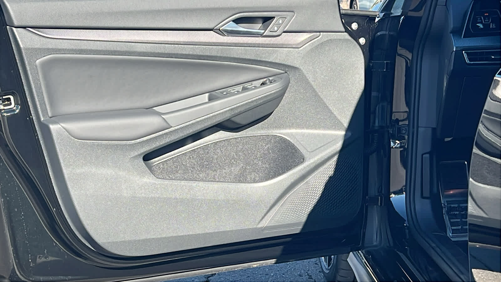 Thumbnail: 2026 Volkswagen Golf - 23