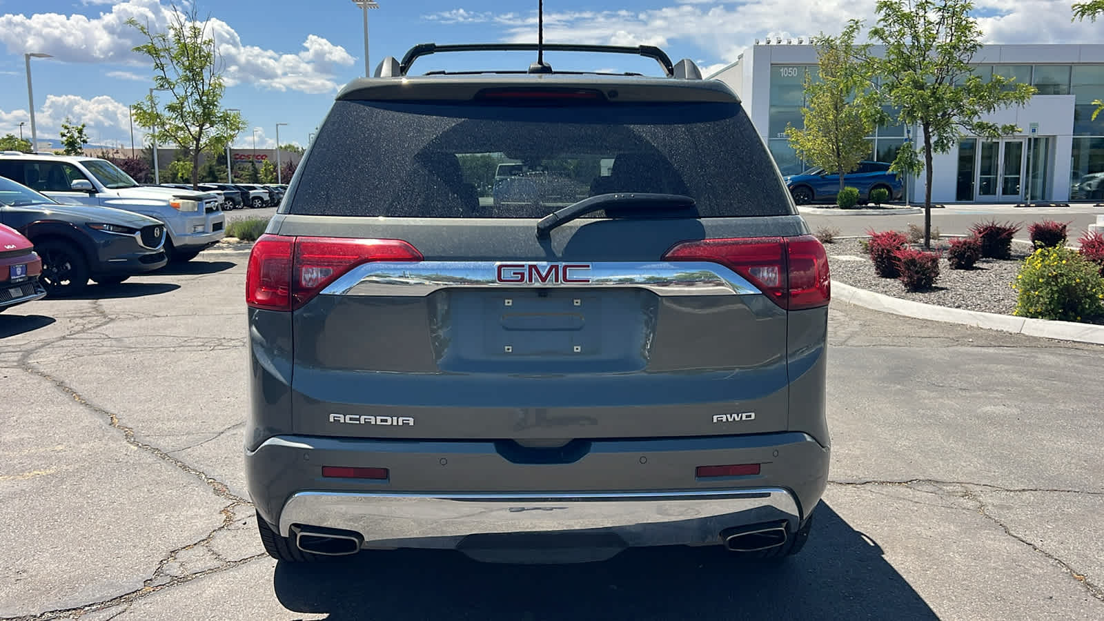 Thumbnail: 2017 GMC Acadia - 6