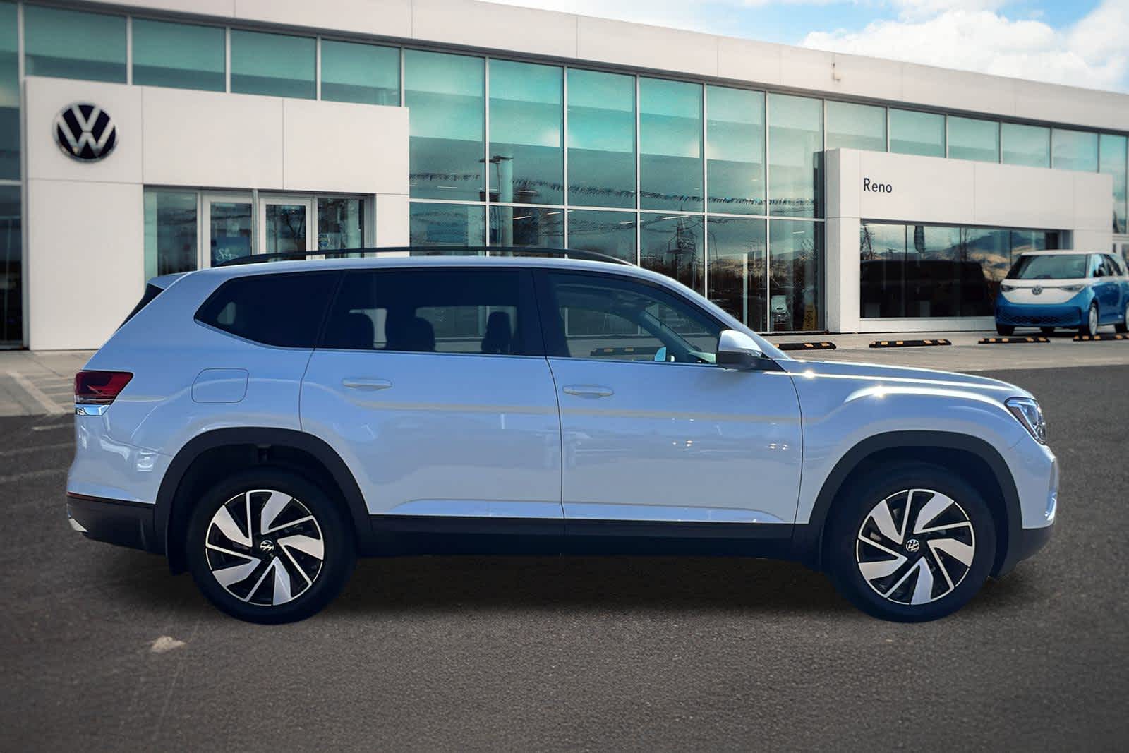 Thumbnail: 2026 Volkswagen Atlas - 4