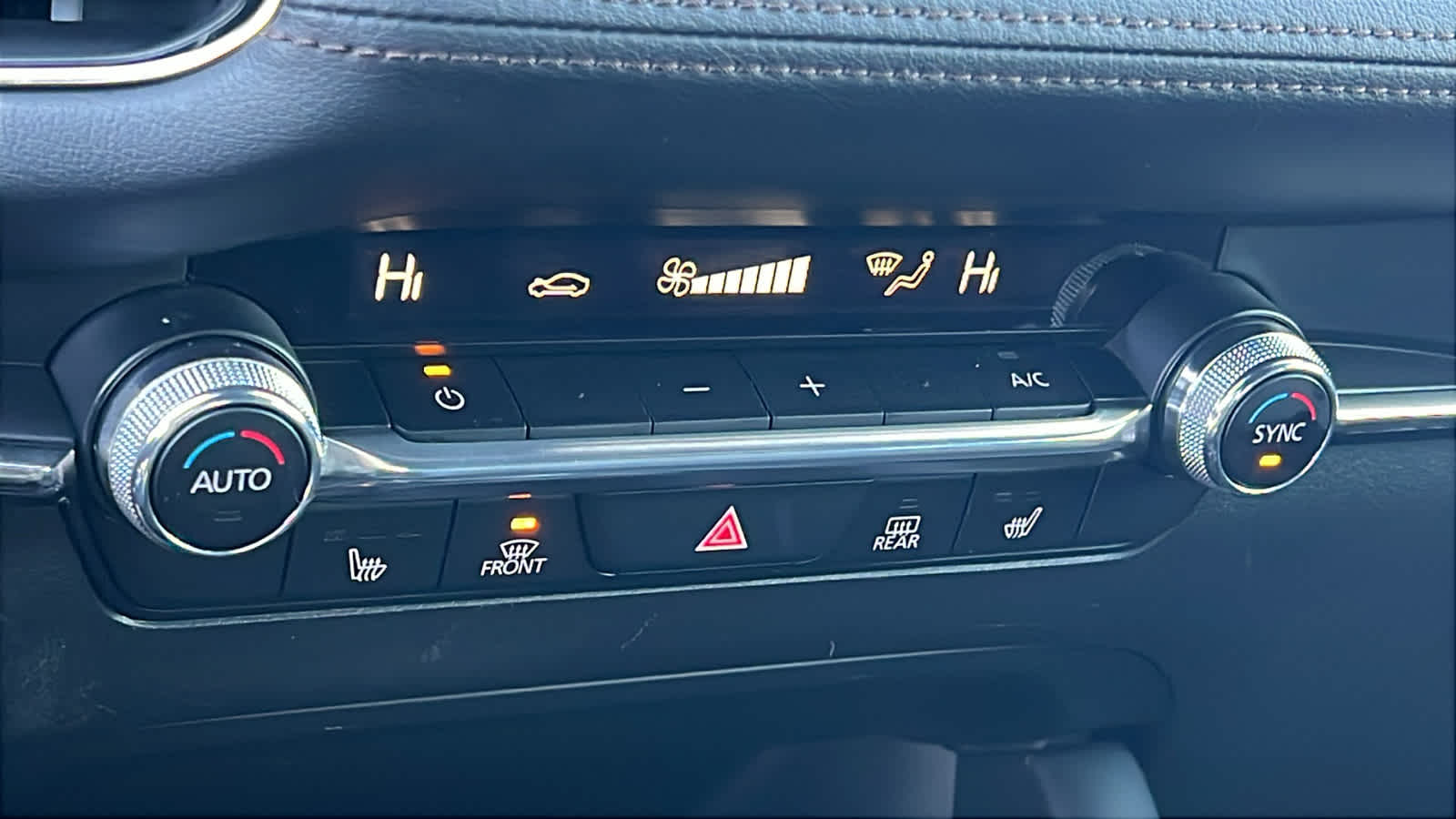 Thumbnail: 2023 Mazda Mazda3 - 14