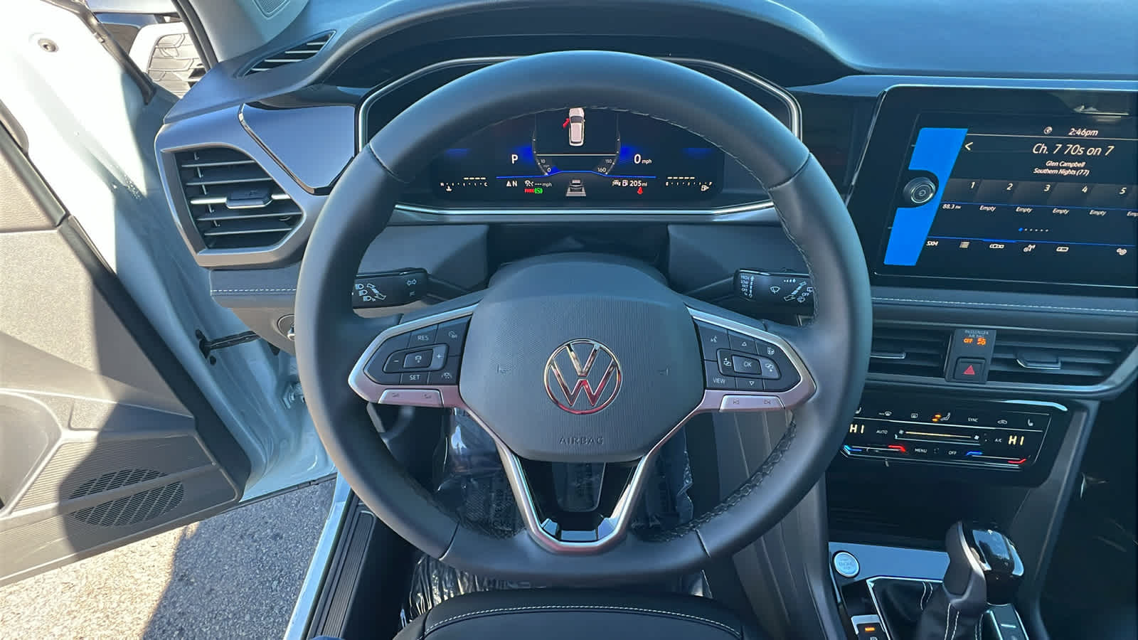 Thumbnail: 2026 Volkswagen Taos - 18