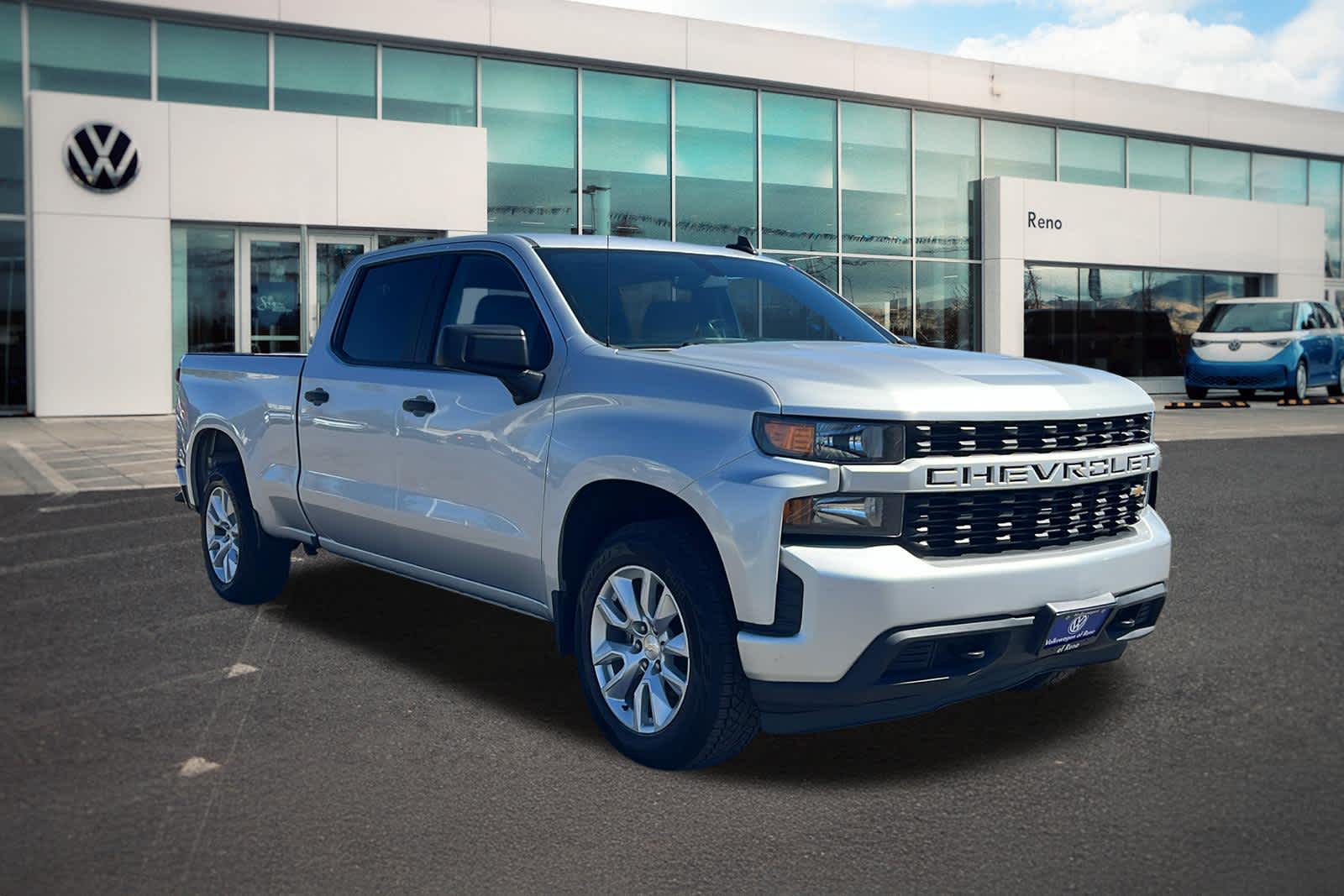 Thumbnail: 2020 Chevrolet Silverado 1500 - 3