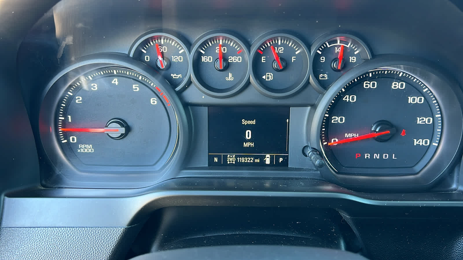 Thumbnail: 2020 Chevrolet Silverado 1500 - 21