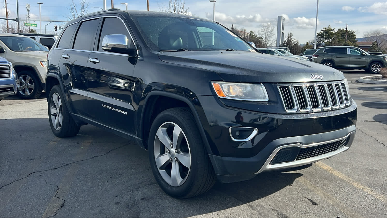 Thumbnail: 2016 Jeep Grand Cherokee - 3