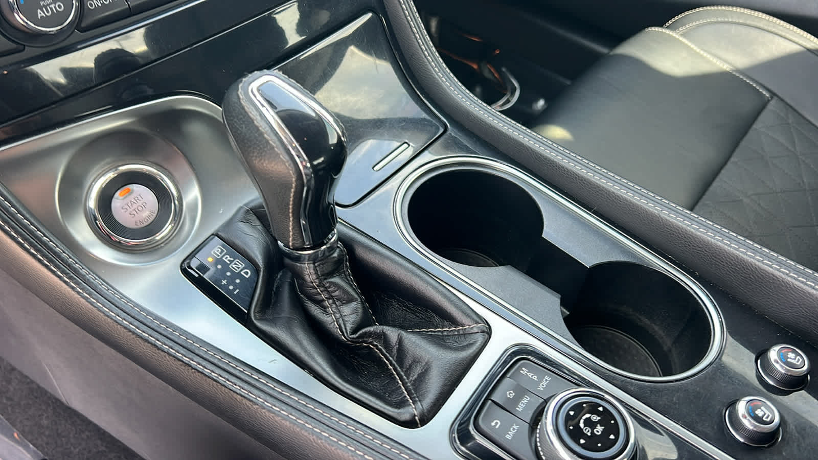 Thumbnail: 2020 Nissan Maxima - 13